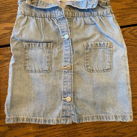 Jean dress old navy size 18-24 months - Picture 2 of 2